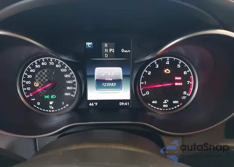 2016 Mercedes-Benz C 450 Amg 4Matic z USA, uszkodzony, nr VIN 55SWF6EB6GU113998